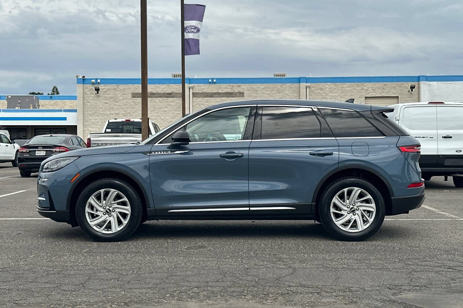 Certified 2024 Lincoln Corsair FWD image 6