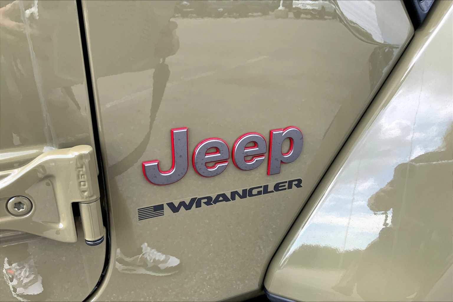 Used 2025 Jeep Wrangler Unlimited Rubicon image 32