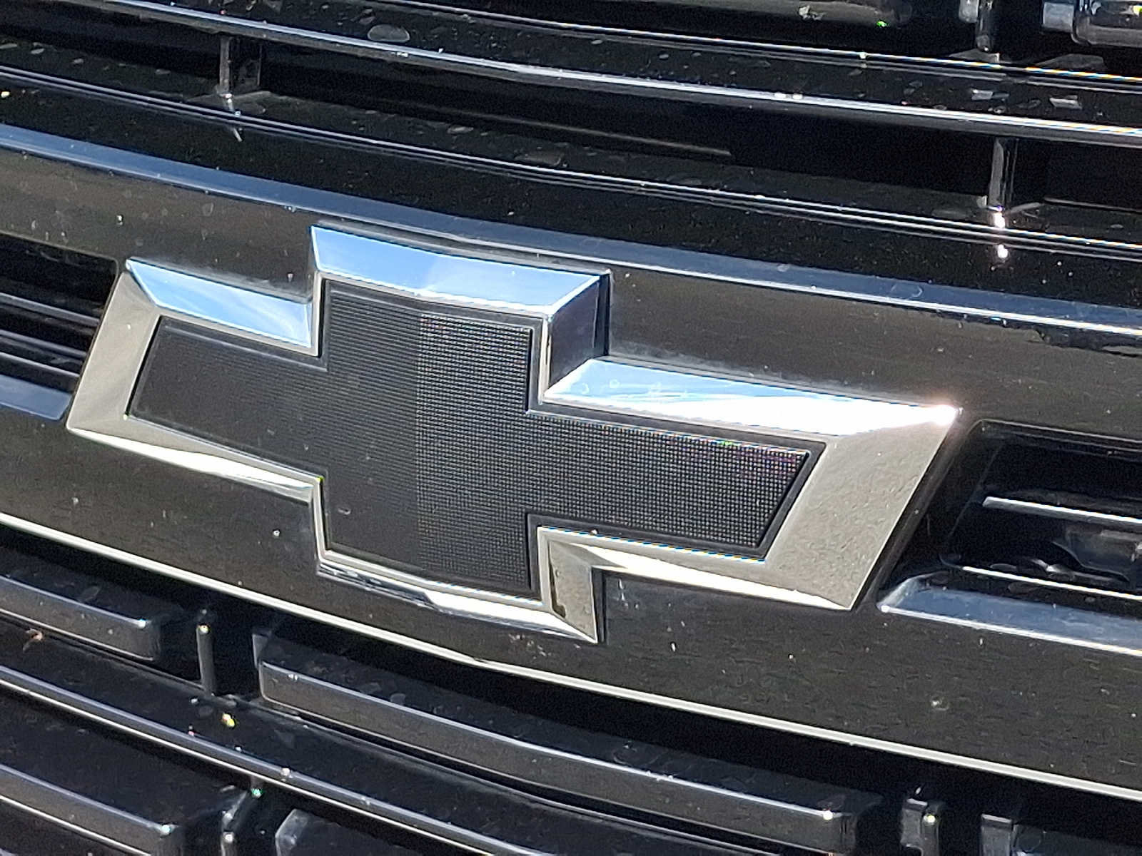 Used 2023 Chevrolet Suburban RST AWD/4WD image 31