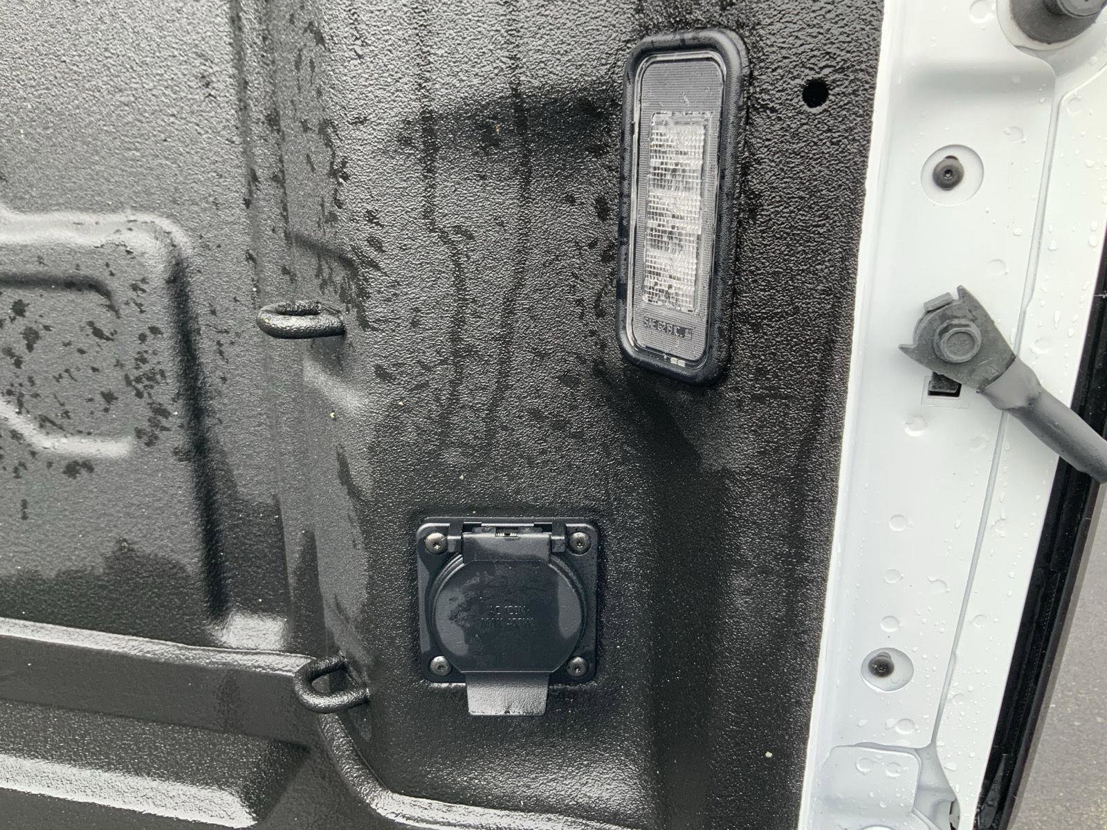 Used 2025 GMC Sierra 2500 Denali image 16