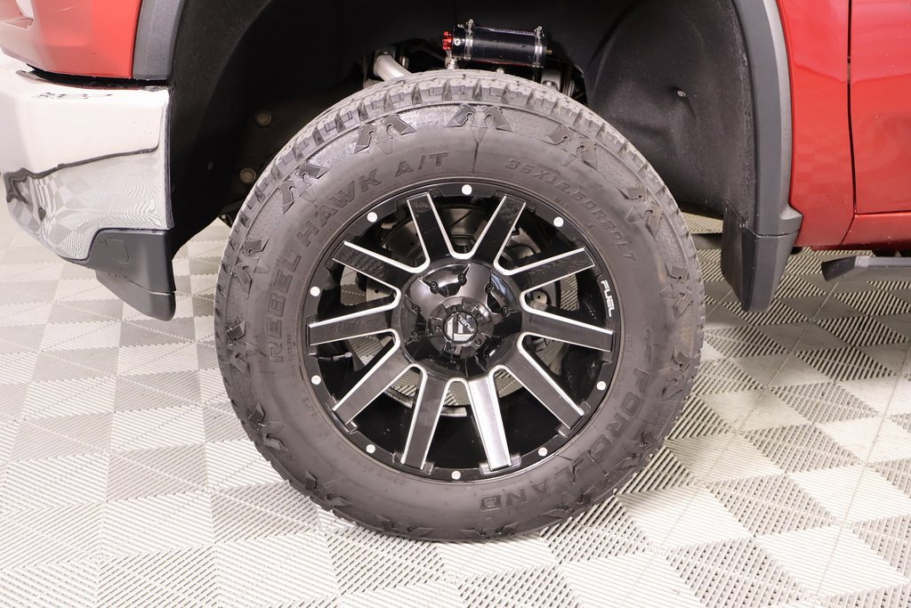 Used 2020 Chevrolet Silverado 2500 LT w/ Texas Edition image 17