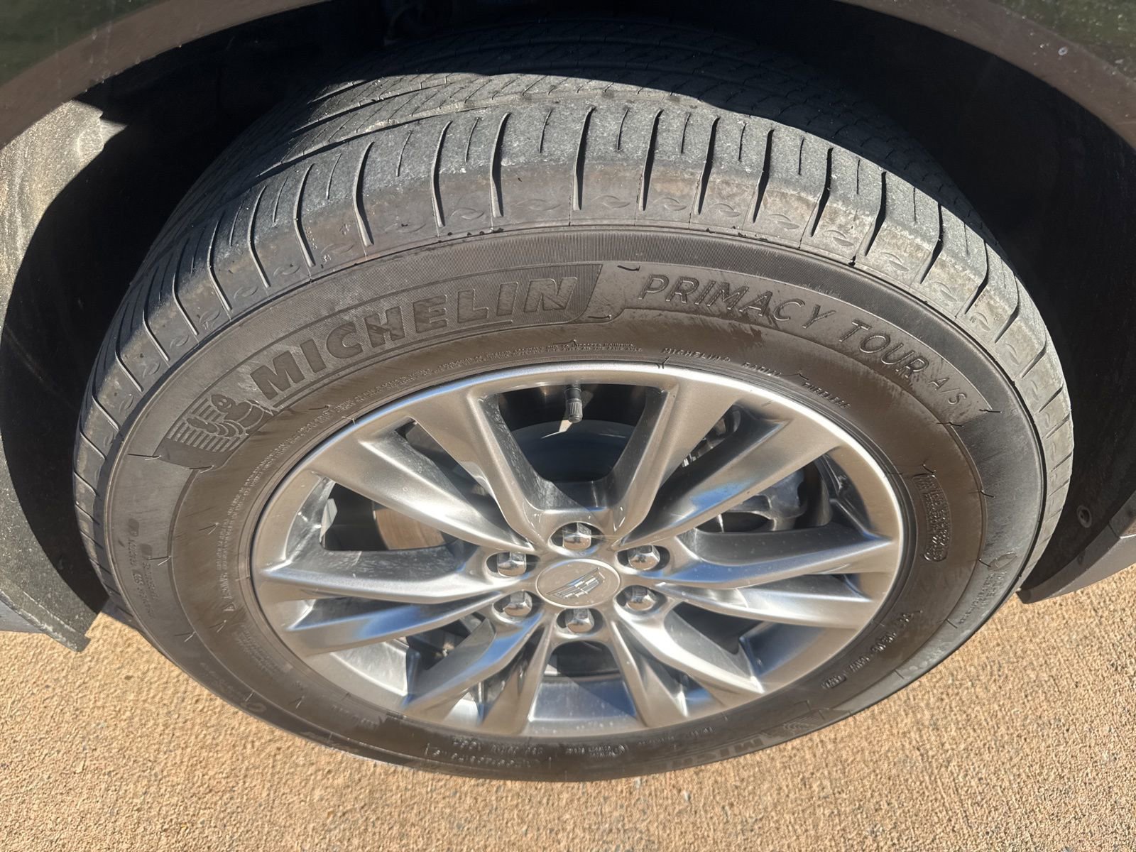 Used 2023 Cadillac XT5 Premium Luxury AWD/4WD image 12