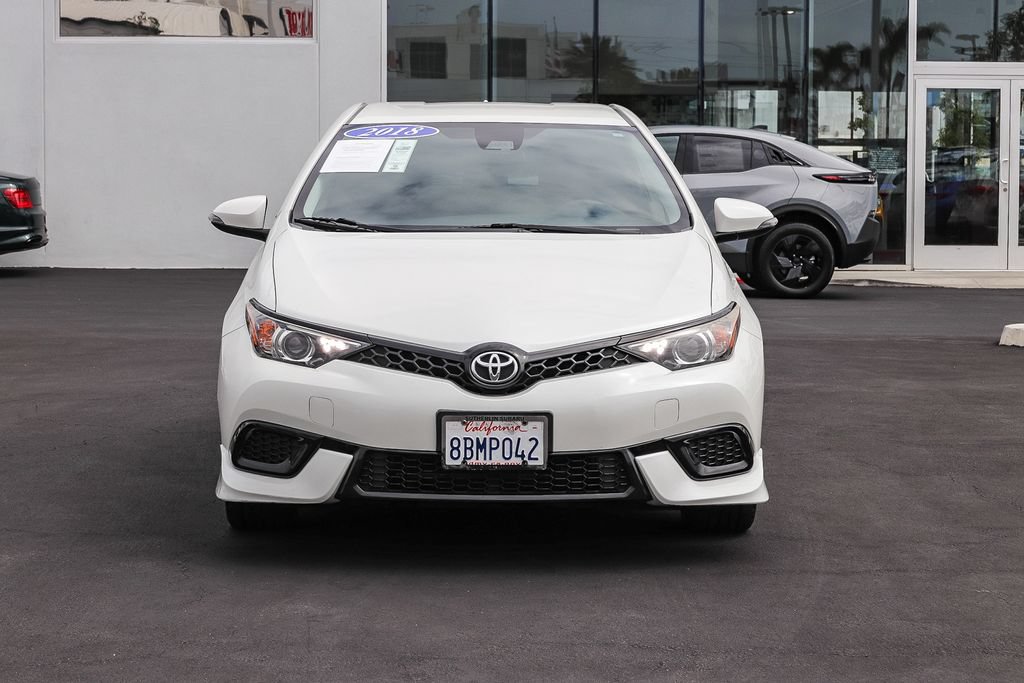 Used 2018 Toyota Corolla iM w/ All-Weather Mat Package FWD image 2