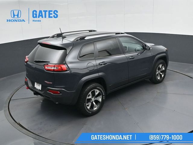 Used 2017 Jeep Cherokee Trailhawk w/ Comfort/Convenience Group image 49