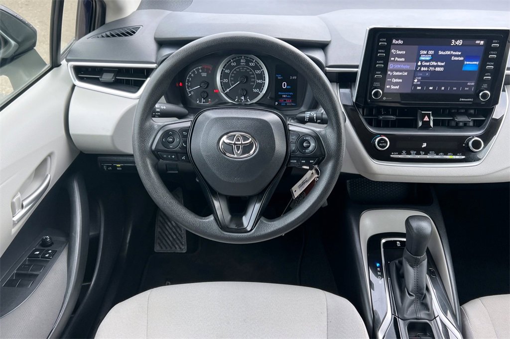 Used 2021 Toyota Corolla LE w/ Carpet Mat Package (TMS) image 16