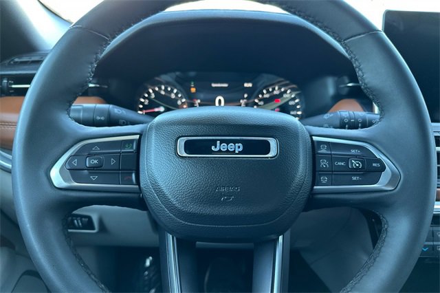 Certified 2024 Jeep Compass Limited image 22