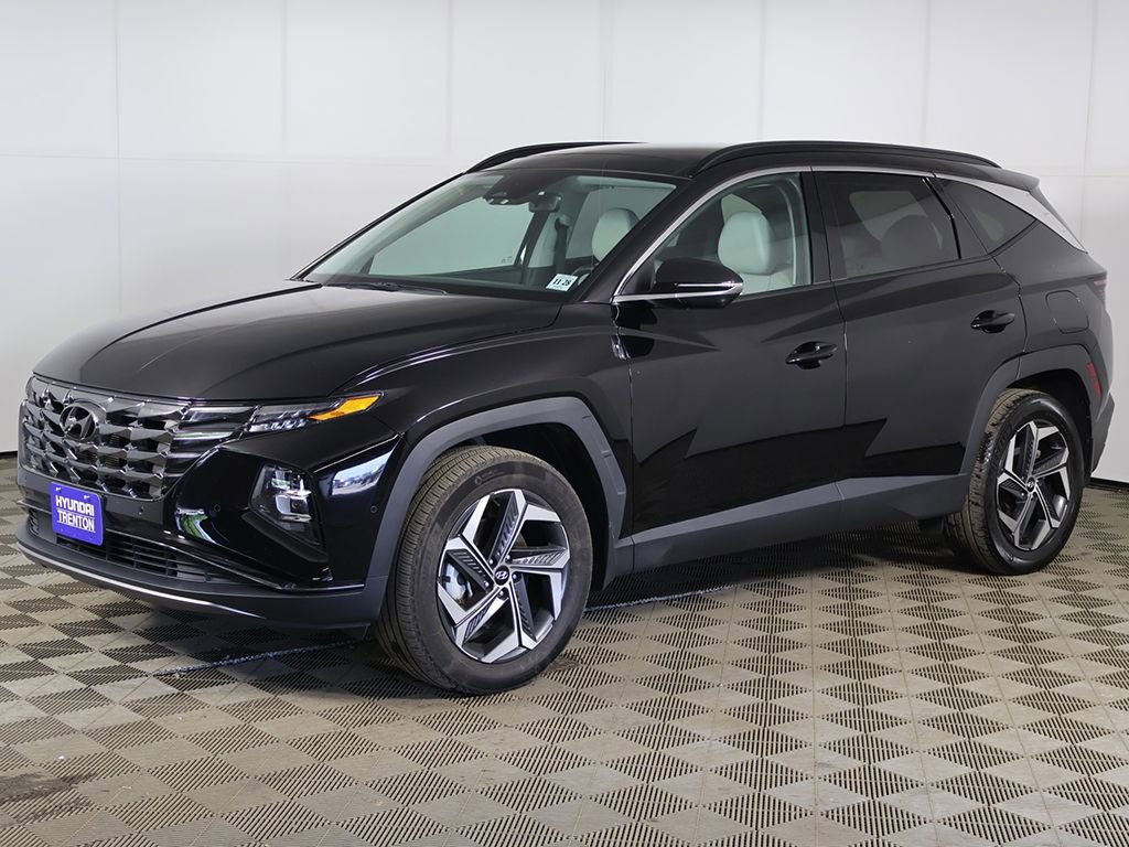 Certified 2023 Hyundai Tucson Limited AWD/4WD image 11