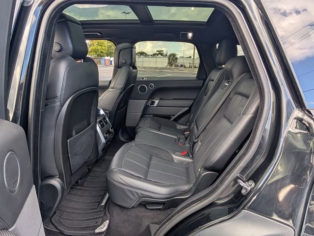 Used 2019 Land Rover Range Rover Sport HST AWD/4WD image 9