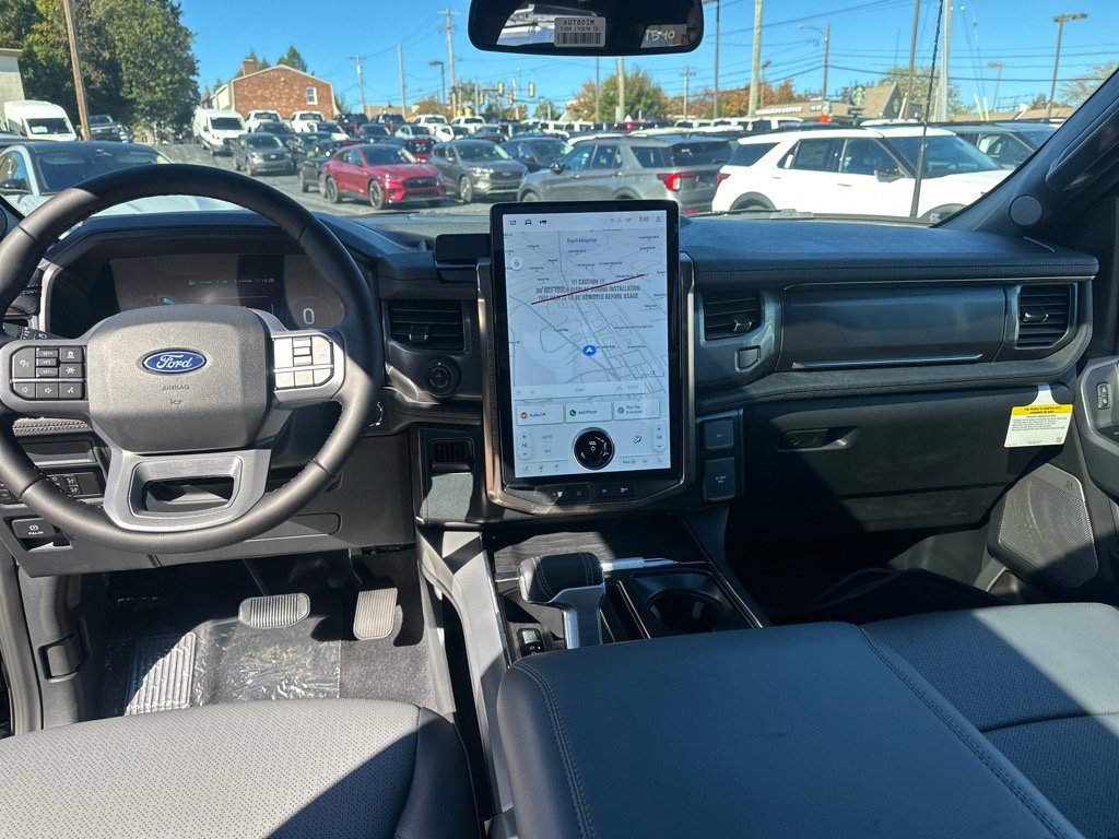 New 2025 Ford F150 Lightning Lariat image 36