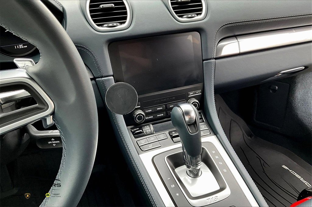 Used 2024 Porsche 718 Cayman image 8