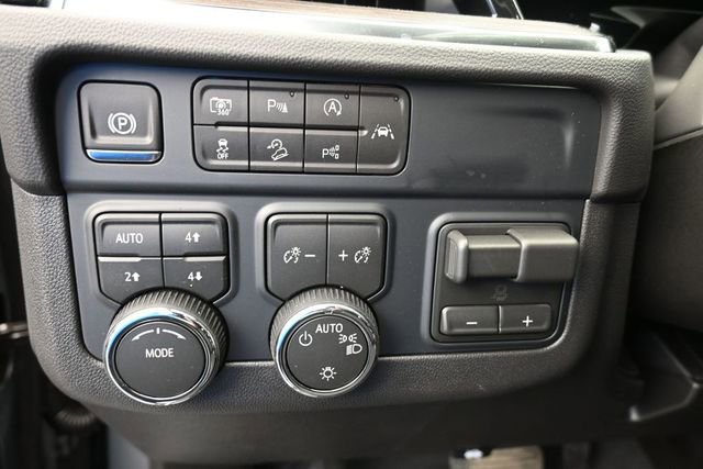 New 2026 Chevrolet Tahoe LS w/ LS Custom Edition AWD/4WD image 26