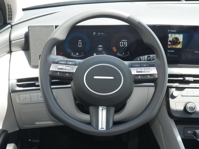 Used 2025 Hyundai Tucson SE AWD/4WD image 14