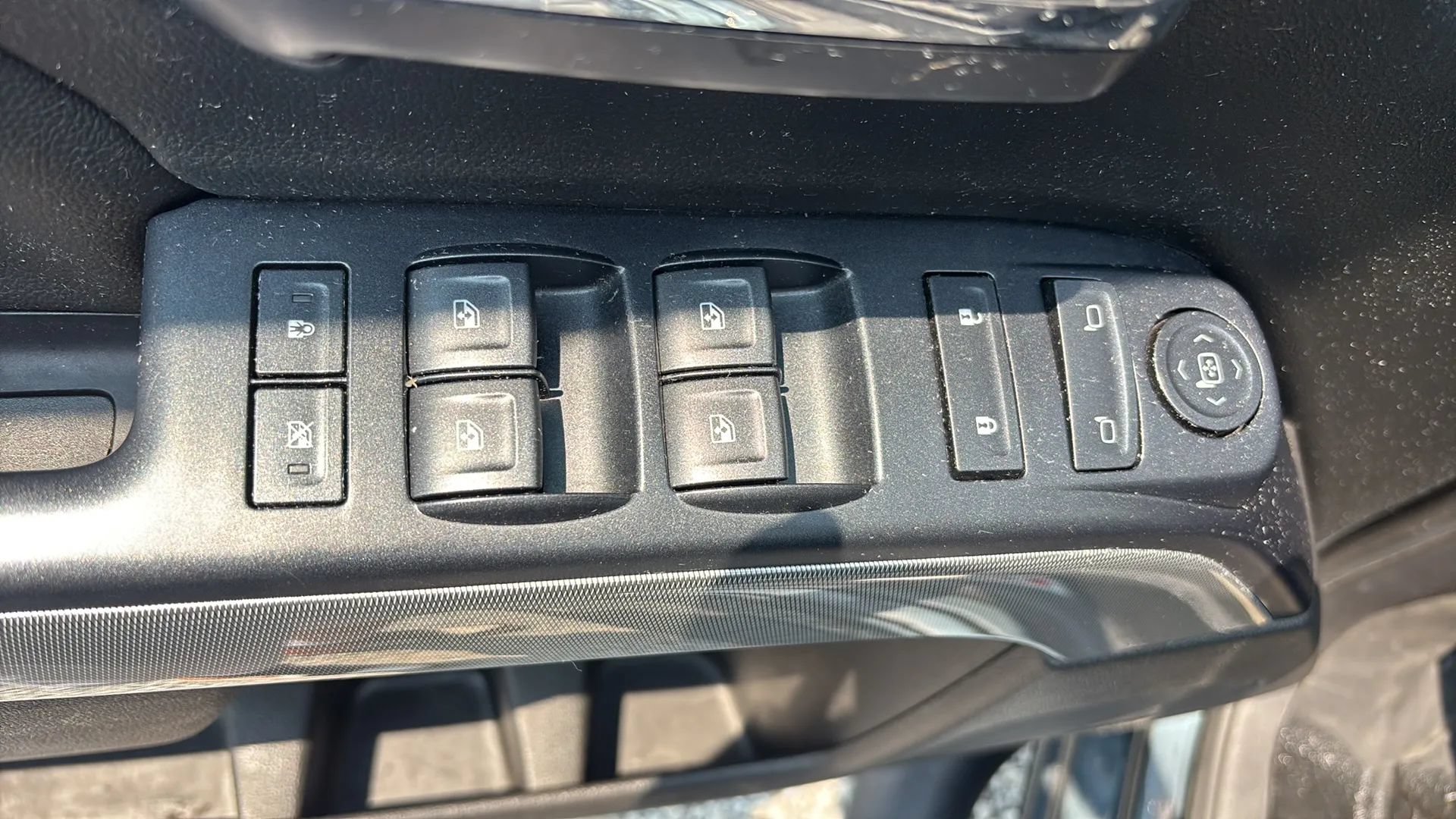 Used 2018 Chevrolet Silverado 1500 LT w/ All Star Edition AWD/4WD image 20