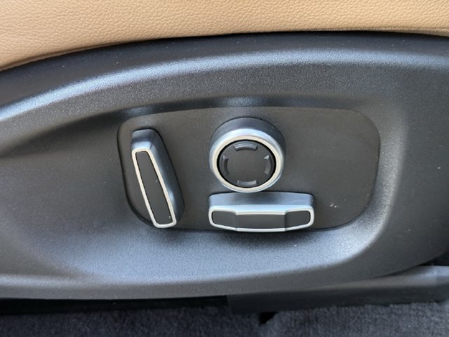 Used 2021 Jaguar E-PACE SE AWD/4WD image 31