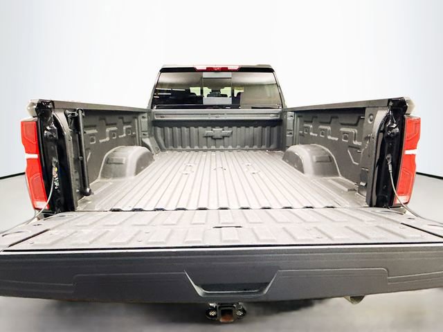 Used 2025 Chevrolet Silverado 2500 LTZ w/ LTZ Premium Package image 29