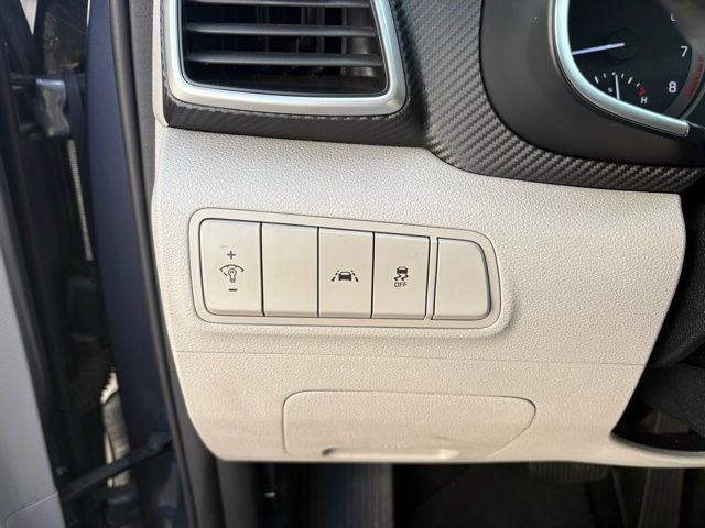 Used 2021 Hyundai Tucson SE w/ Cargo Package image 23