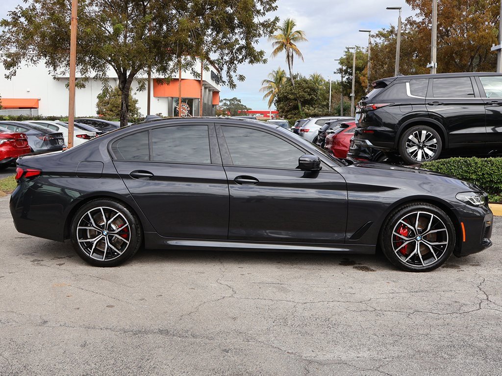 Used 2023 BMW 540i w/ M Sport Package image 18