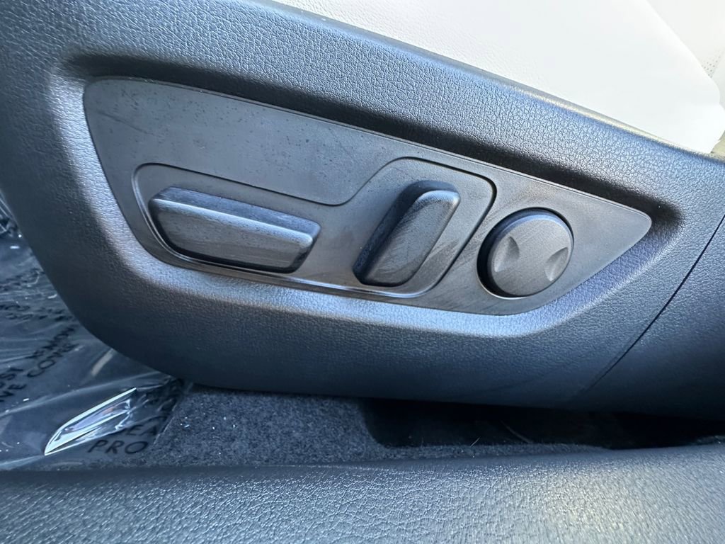 Certified 2025 MAZDA CX-30 AWD 2.5 S w/ Premium Package image 10