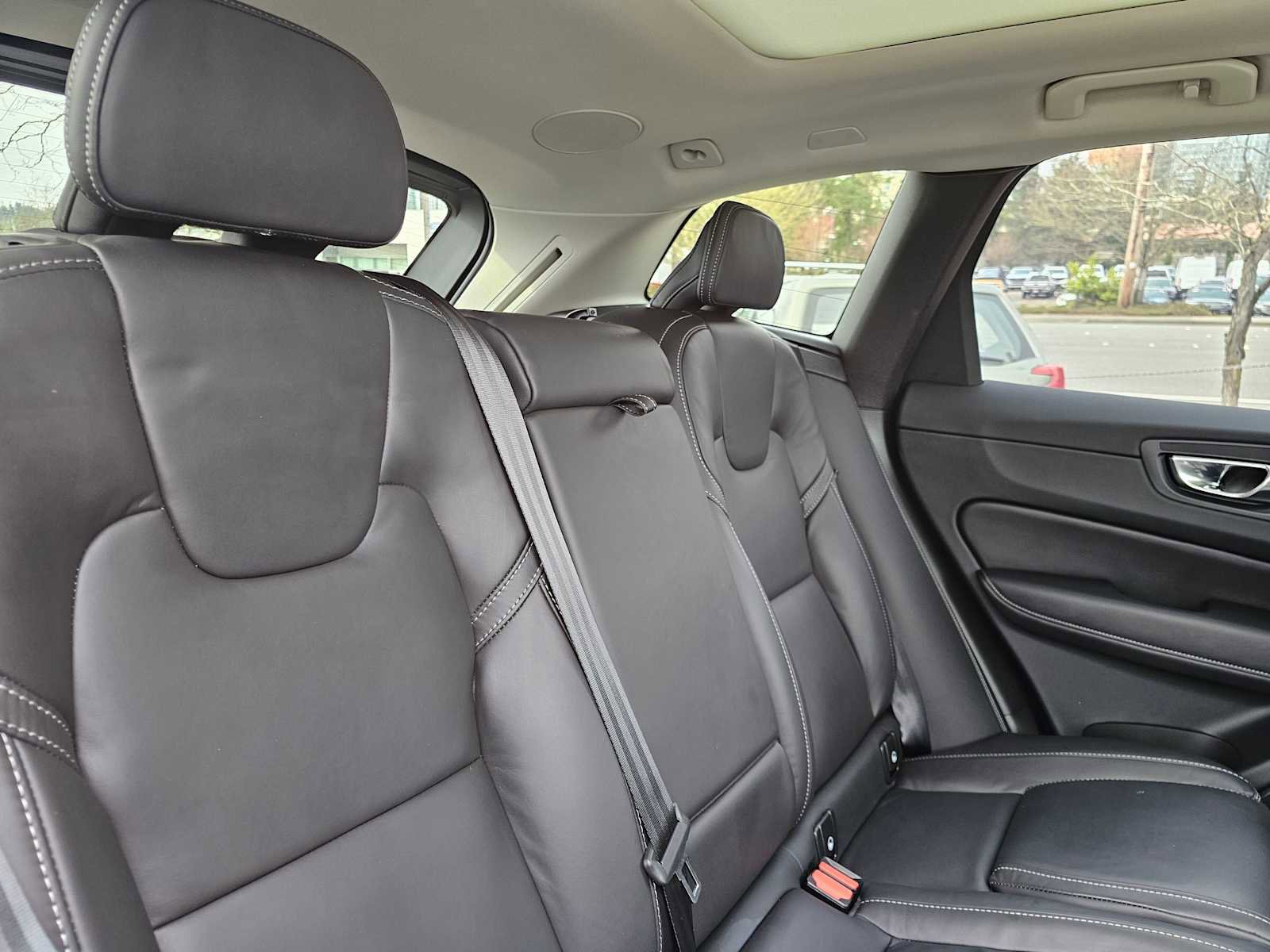 Certified 2023 Volvo XC60 T8 Ultimate image 15