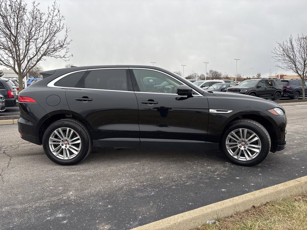 Used 2020 Jaguar F-PACE Prestige image 13