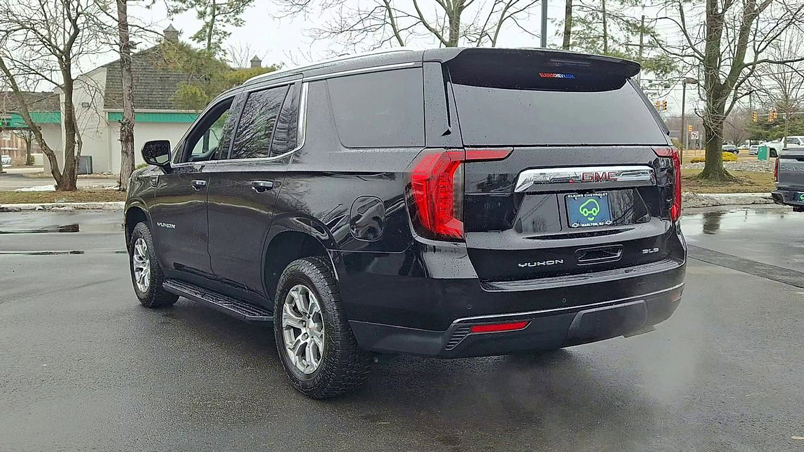 Certified 2022 GMC Yukon SLE w/ Gmc Pro Safety Plus Package image 9