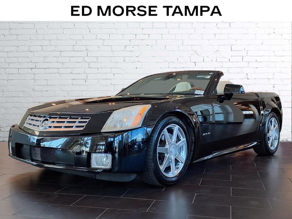 Used 2006 Cadillac XLR image 1