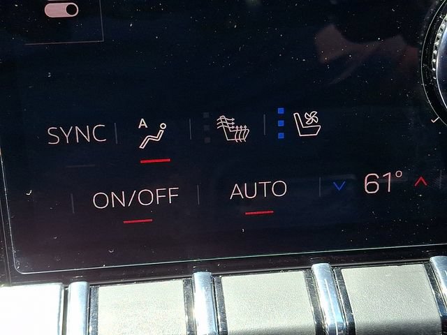 Used 2025 GMC Yukon XL Denali Ultimate AWD/4WD image 20