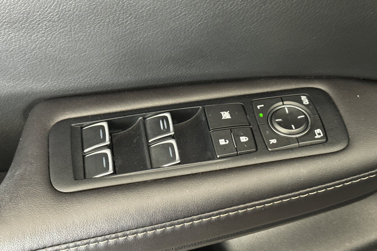 Used 2017 Lexus RX 350 AWD w/ Premium Package image 14