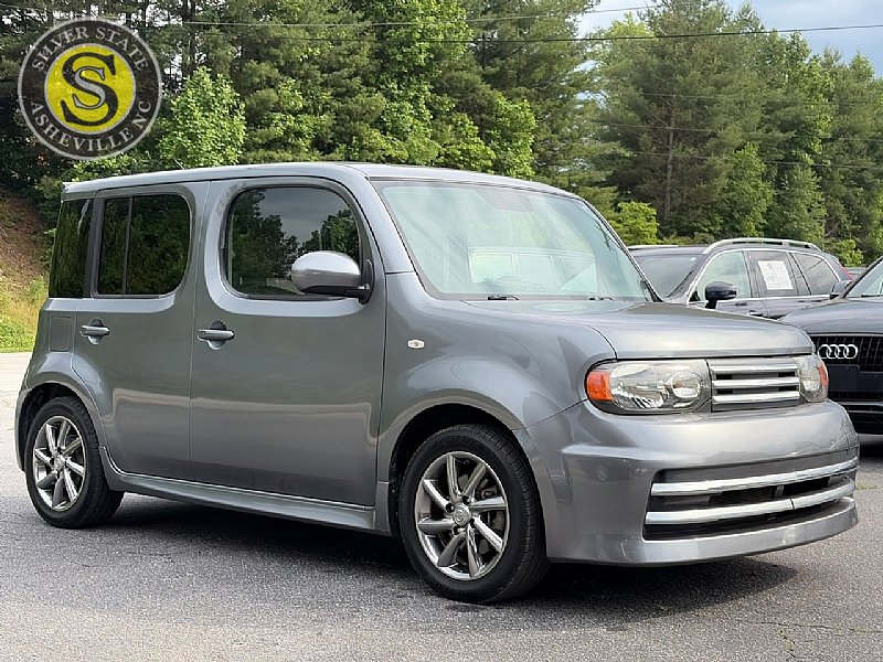 Used 2010 Nissan Cube 1.8 S Krom Edition w/ Interior Designer Pkg FWD image 8
