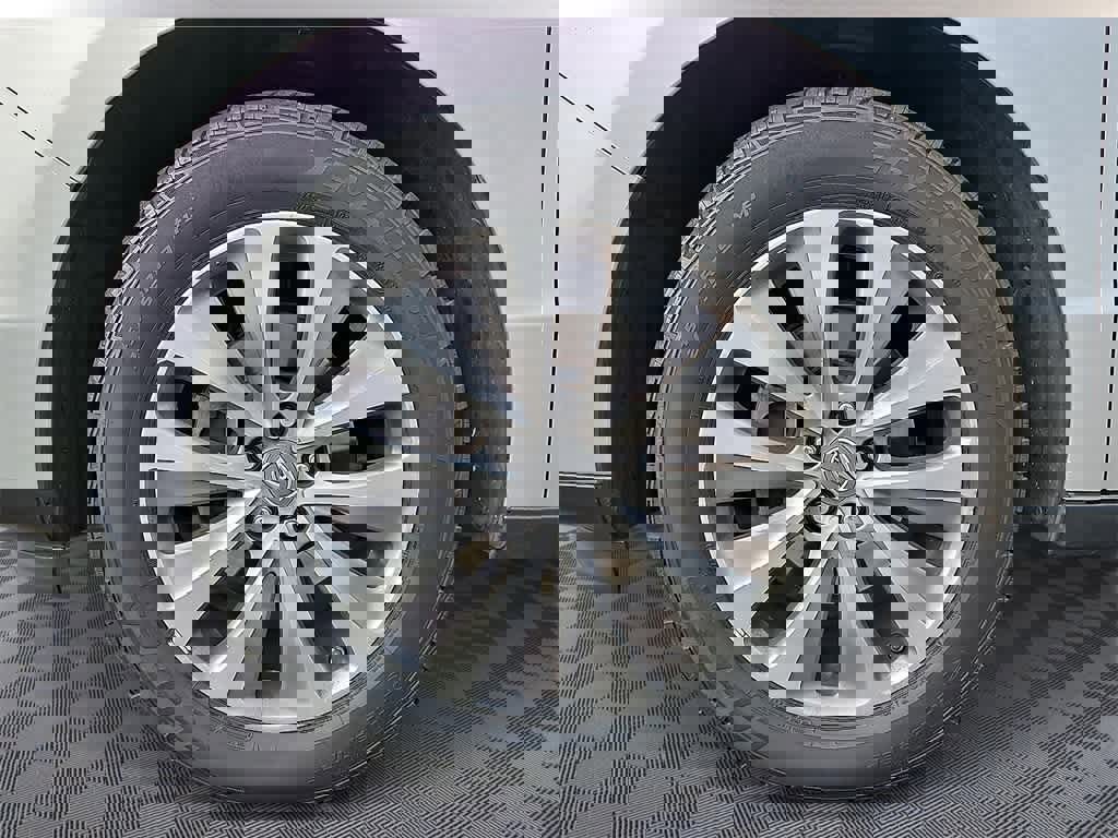 Used 2015 Acura MDX SH-AWD w/ Technology Package image 8