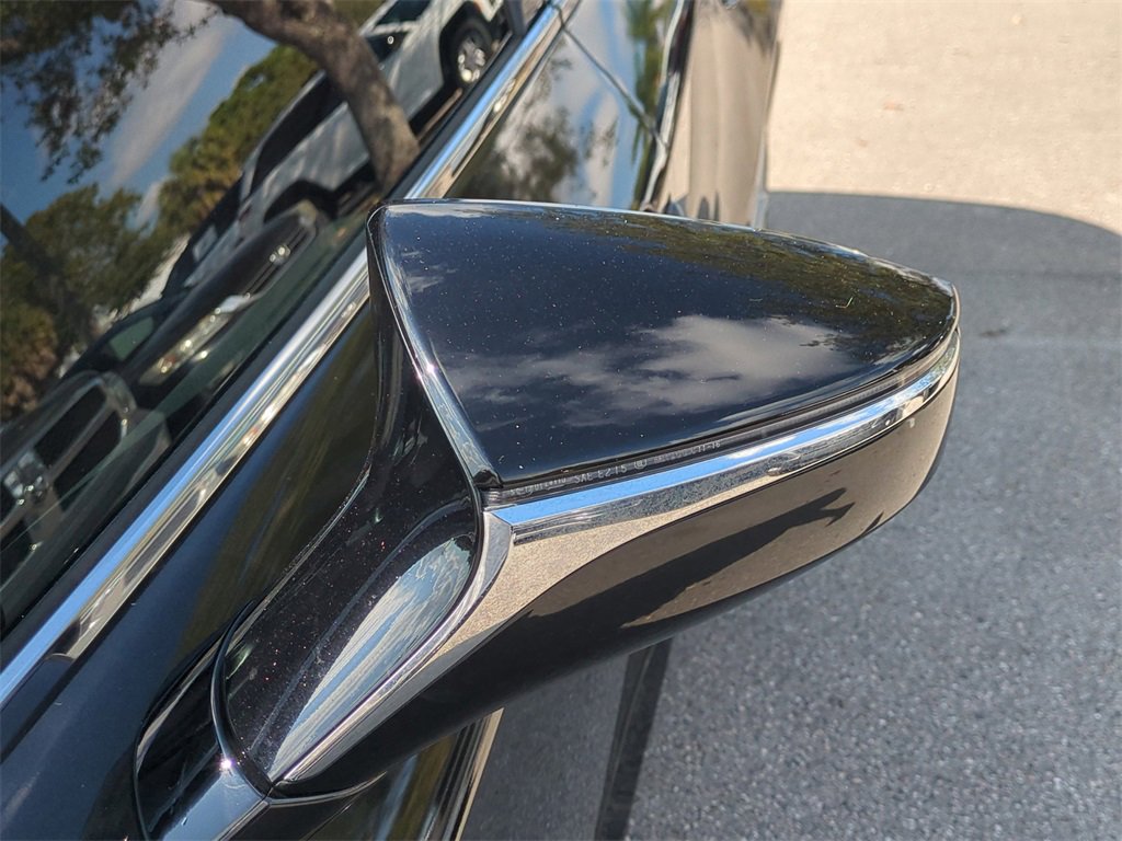 Used 2023 Lexus IS 300 w/ Comfort Package image 13