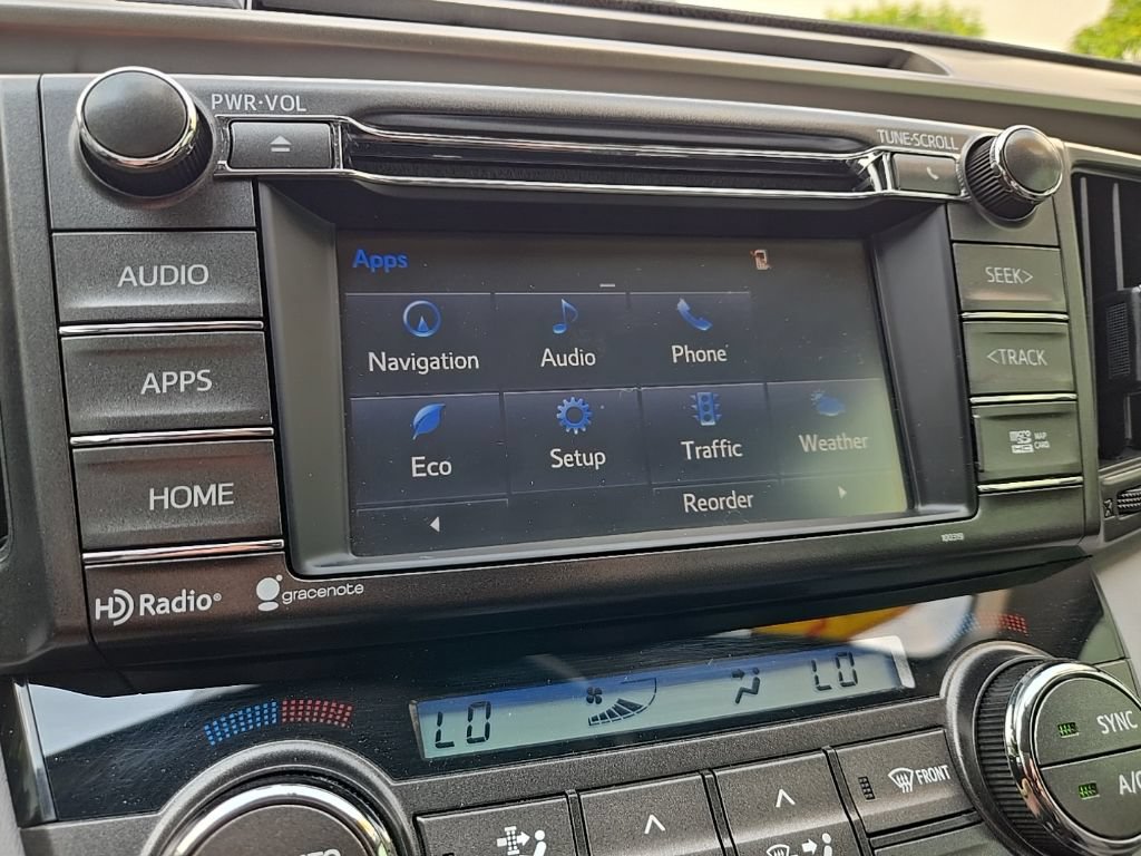 Used 2015 Toyota RAV4 Limited AWD/4WD image 50