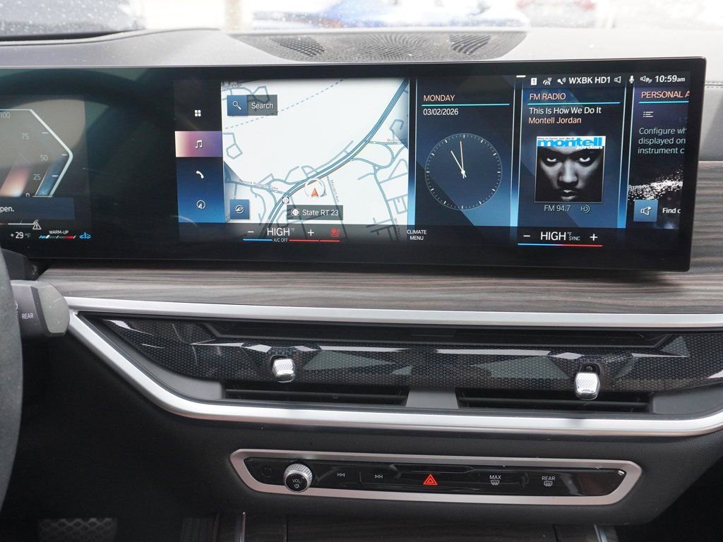 Used 2023 BMW X7 xDrive40i w/ Premium Package image 48