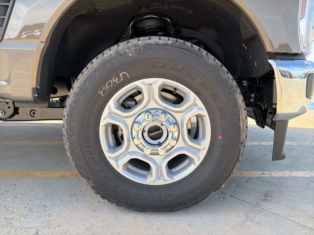 New 2026 Ford F350 XLT w/ XLT Premium Package image 29