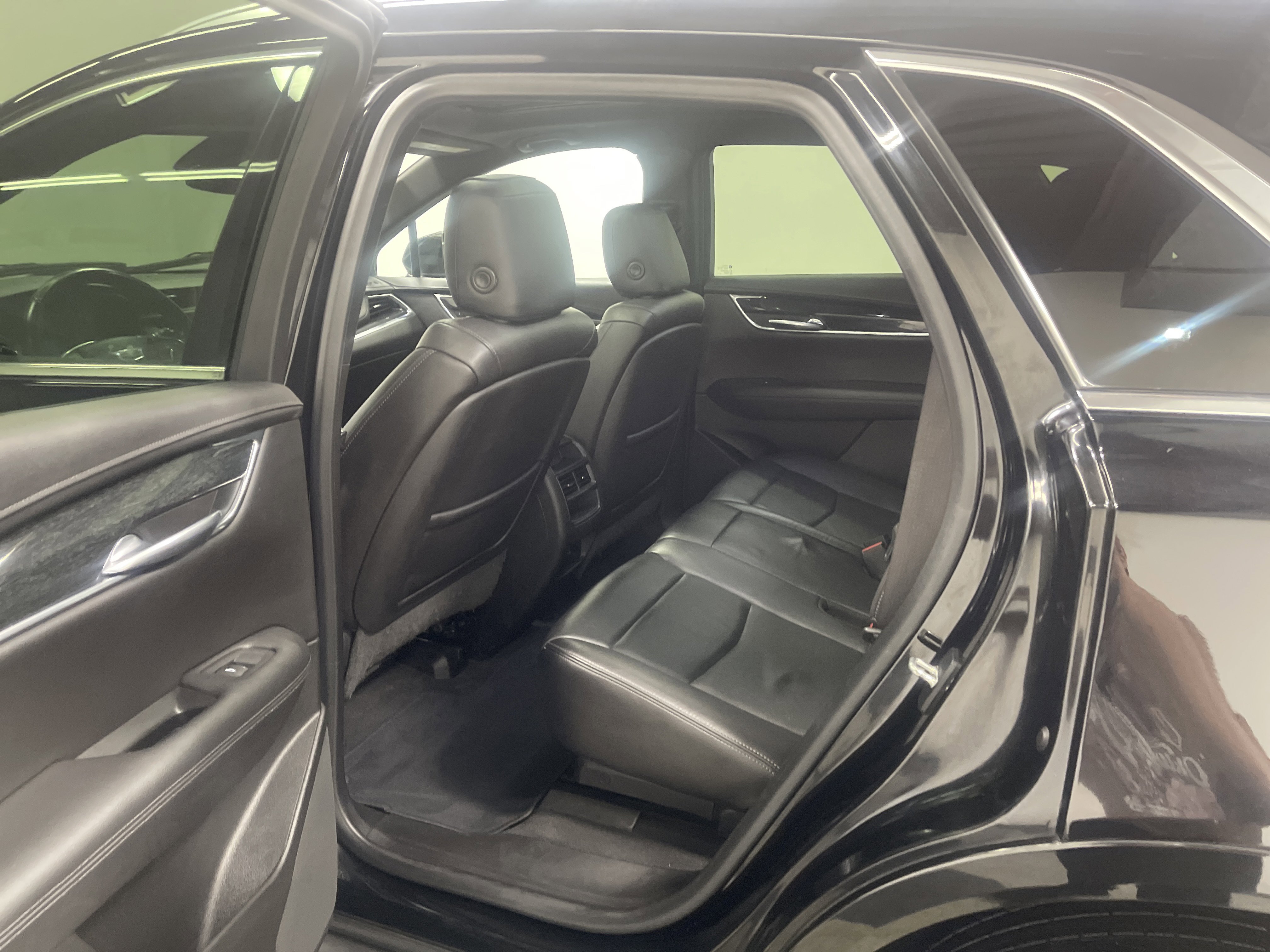 Used 2020 Cadillac XT5 Premium Luxury image 13