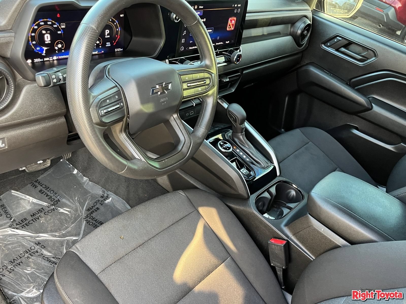 Used 2024 Chevrolet Colorado Trail Boss AWD/4WD image 19