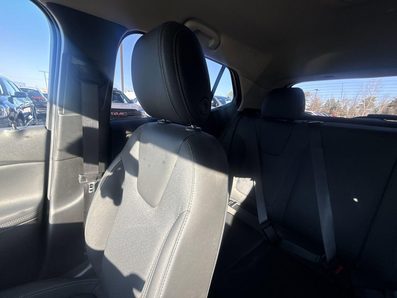 Used 2023 Buick Encore GX Preferred w/ Cold Weather Comfort Package image 12