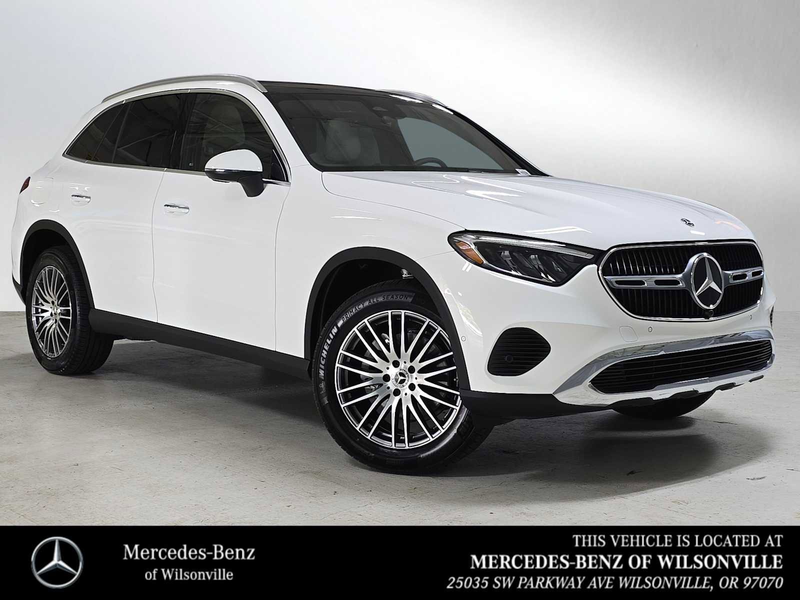 Used 2026 Mercedes-Benz GLC 300 4MATIC image 1