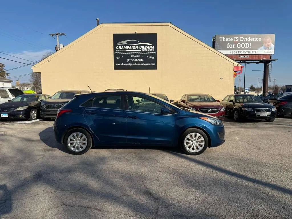 Used 2016 Hyundai Elantra GT image 8