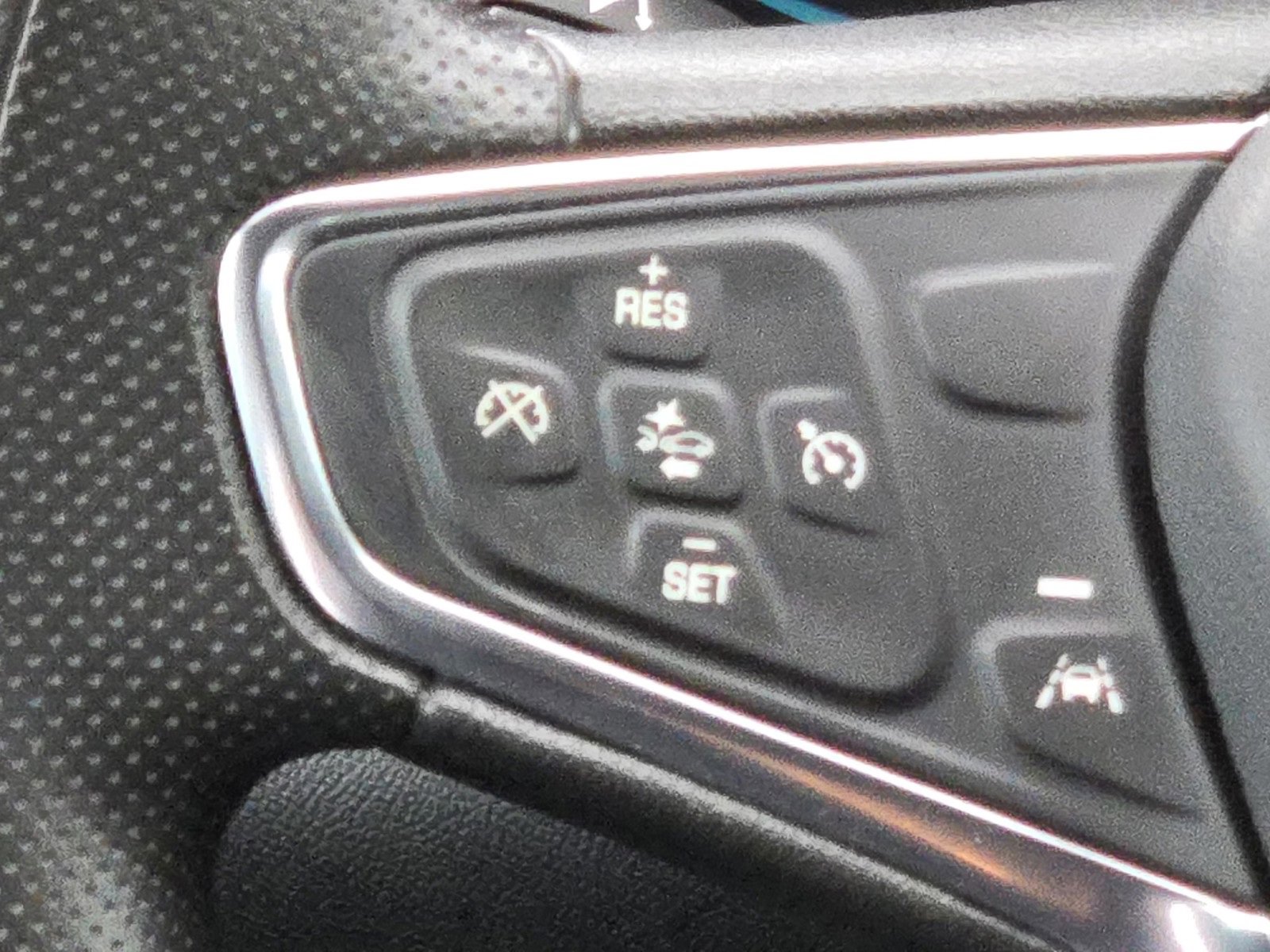 Used 2023 Chevrolet Malibu LT image 13