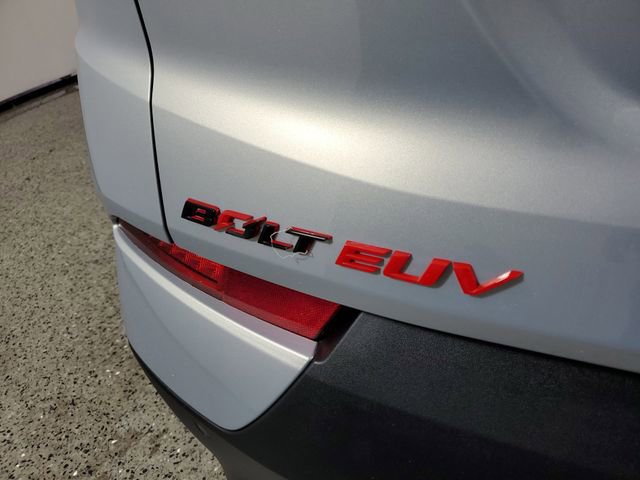 Used 2023 Chevrolet Bolt EUV Premier w/ Redline Edition image 6