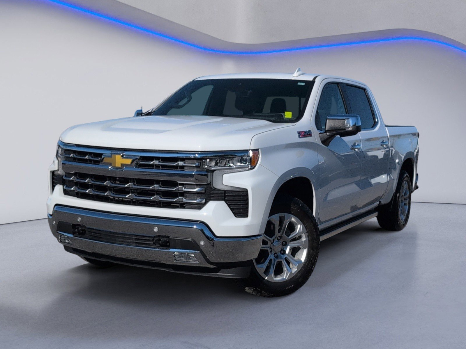 Used 2023 Chevrolet Silverado 1500 LTZ w/ LTZ Premium Package image 2