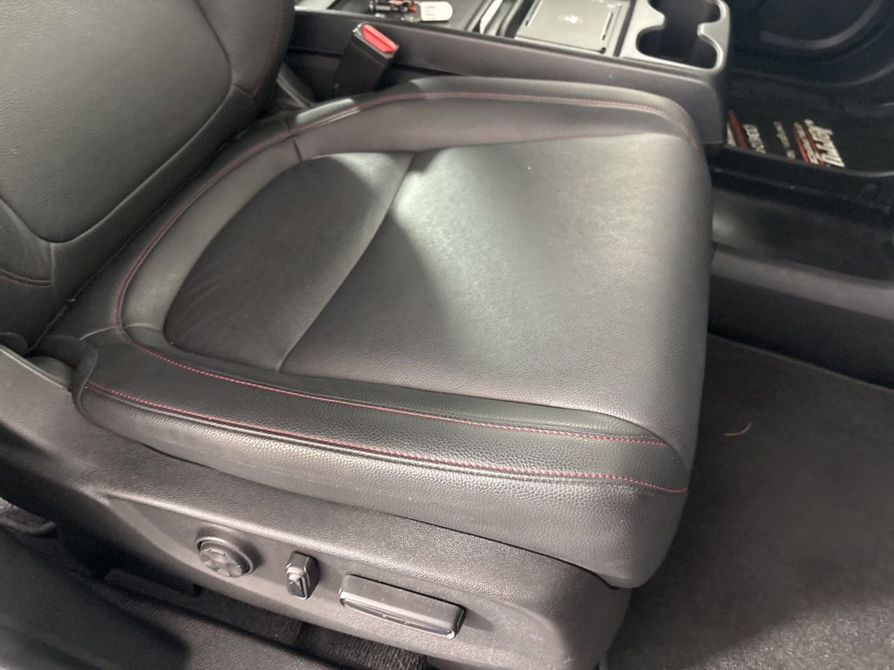 Used 2025 Honda Odyssey Sport-L image 28