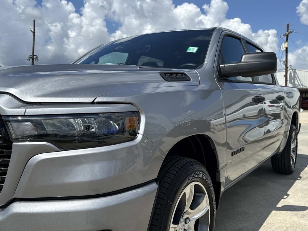 New 2026 RAM 1500 Express image 5