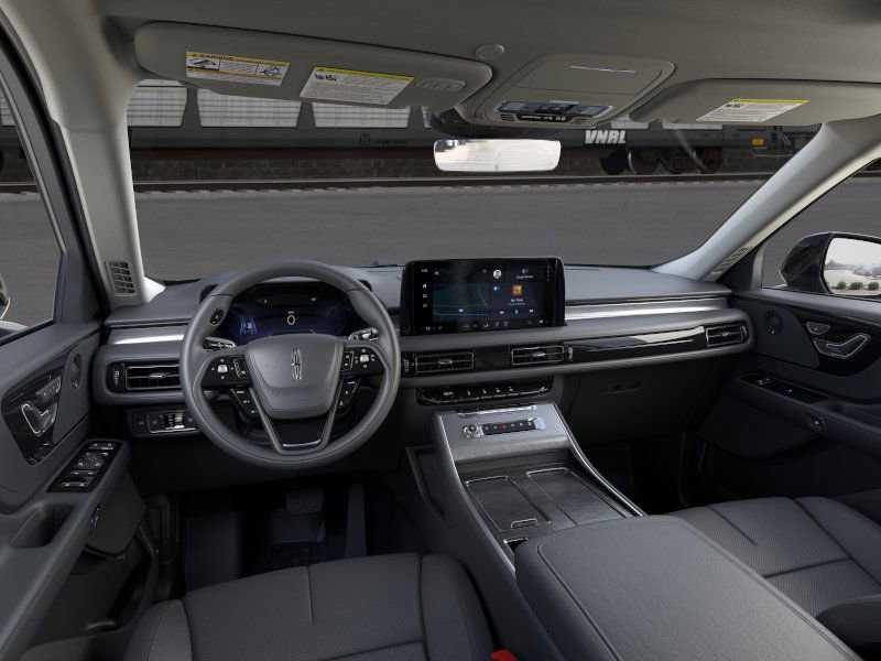 New 2025 Lincoln Aviator AWD w/ Jet Appearance Package image 9