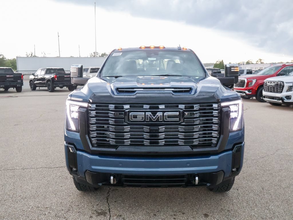 New 2026 GMC Sierra 3500 Denali Ultimate w/ LPO, Black Badging Package AWD/4WD image 31