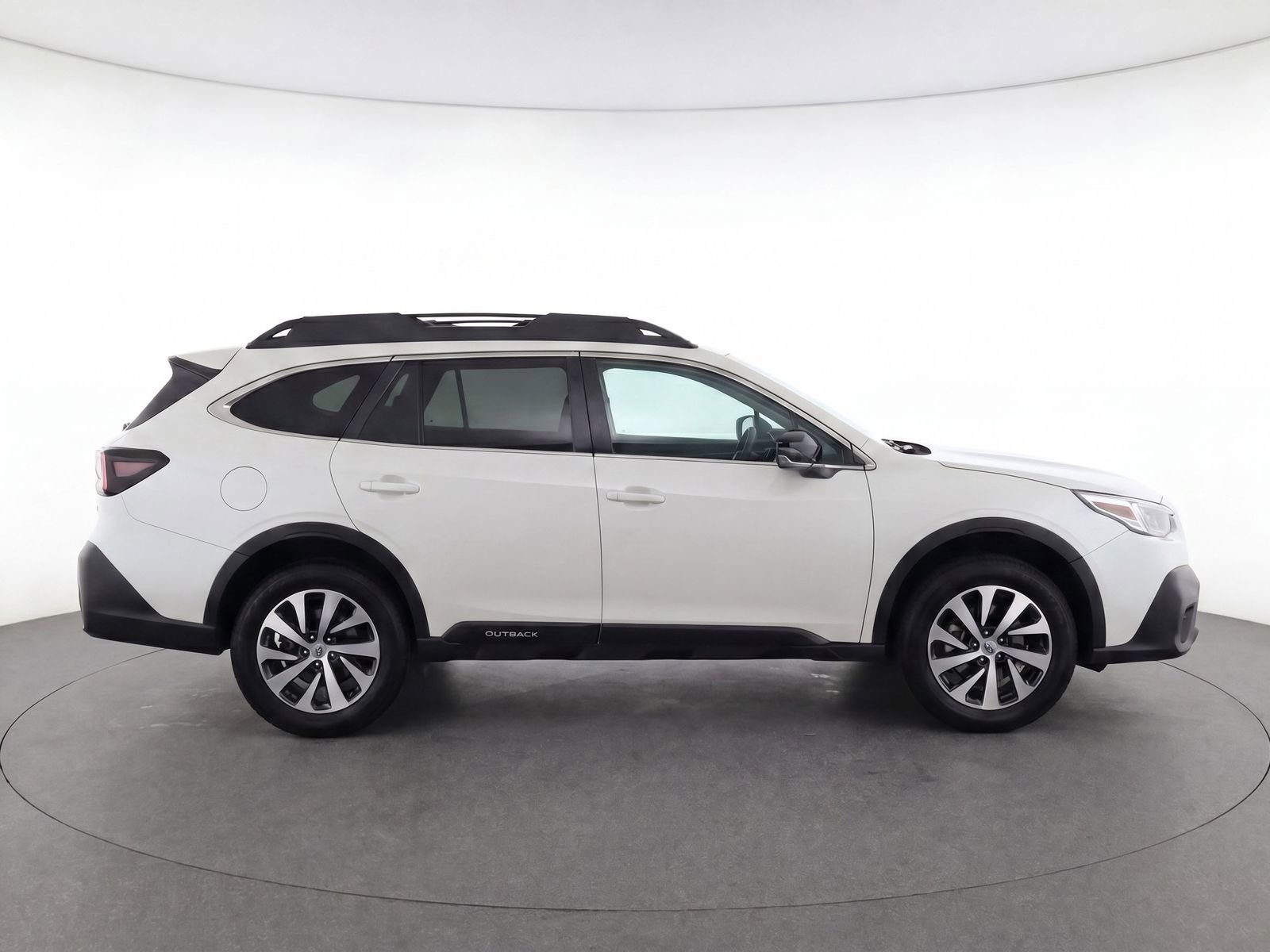 Certified 2025 Subaru Outback Premium AWD/4WD image 8