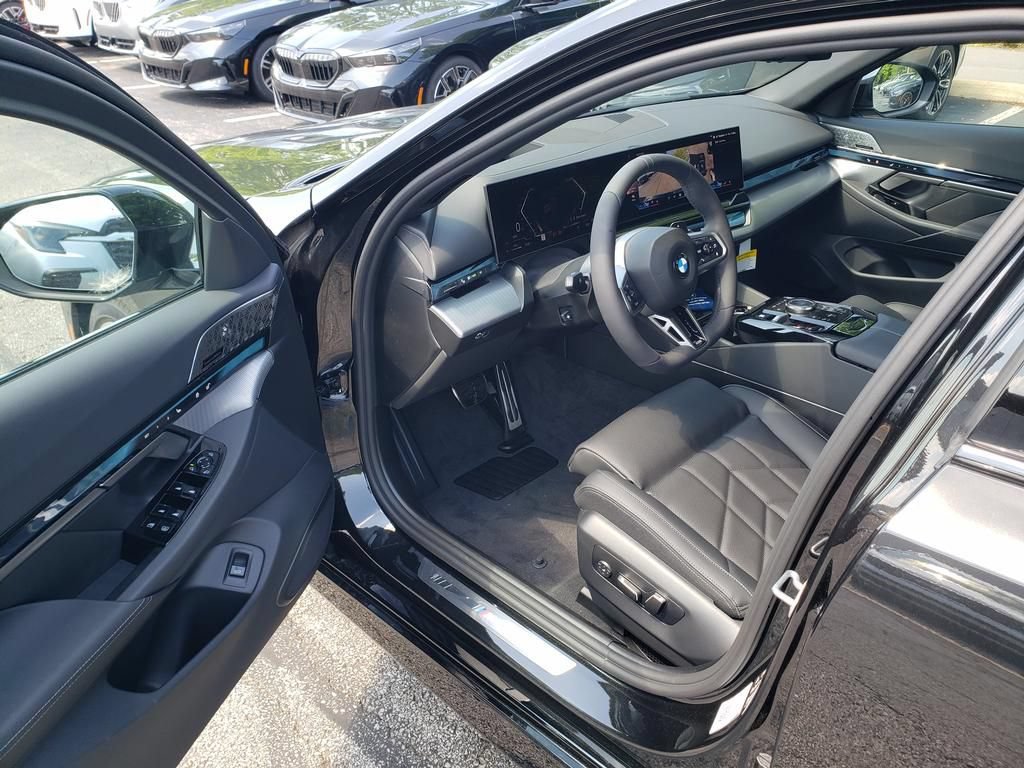 New 2027 BMW 540i xDrive w/ M Sport Package AWD/4WD image 6