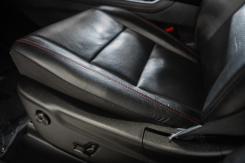 Used 2025 Dodge Durango GT image 44