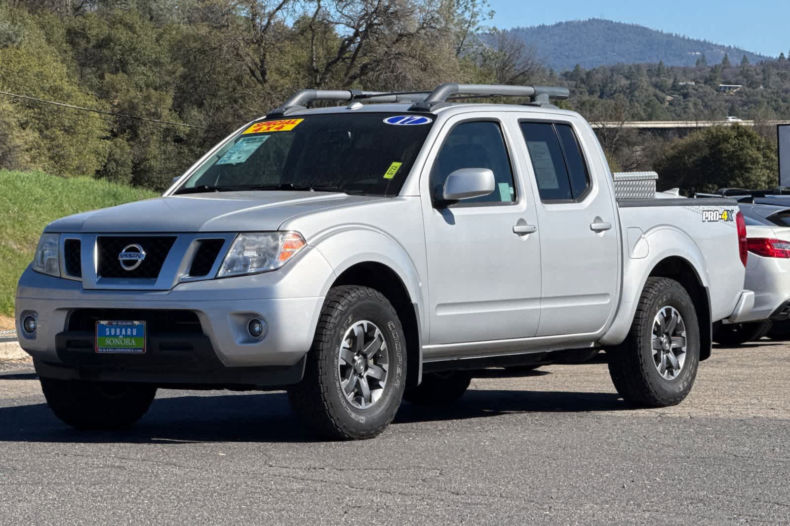 Used 2017 Nissan Frontier PRO-4X w/ Pro-4x Luxury Package image 7